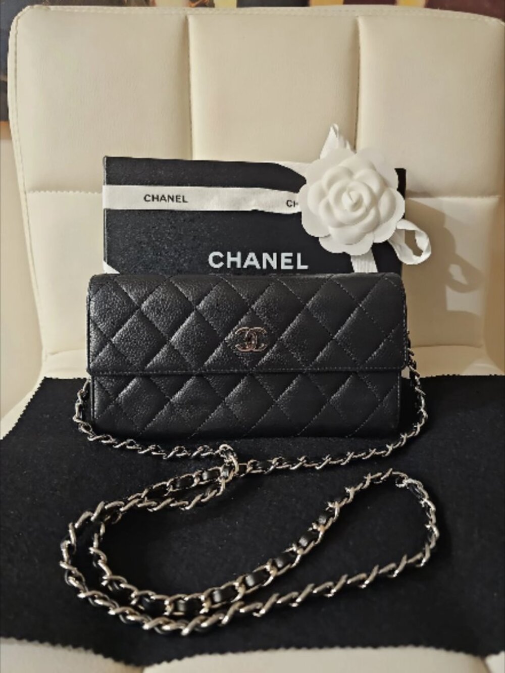 Authentic Chanel Black Caviar Quilted Wallet Silver Hardware Crossbody - Picture 2 of 13